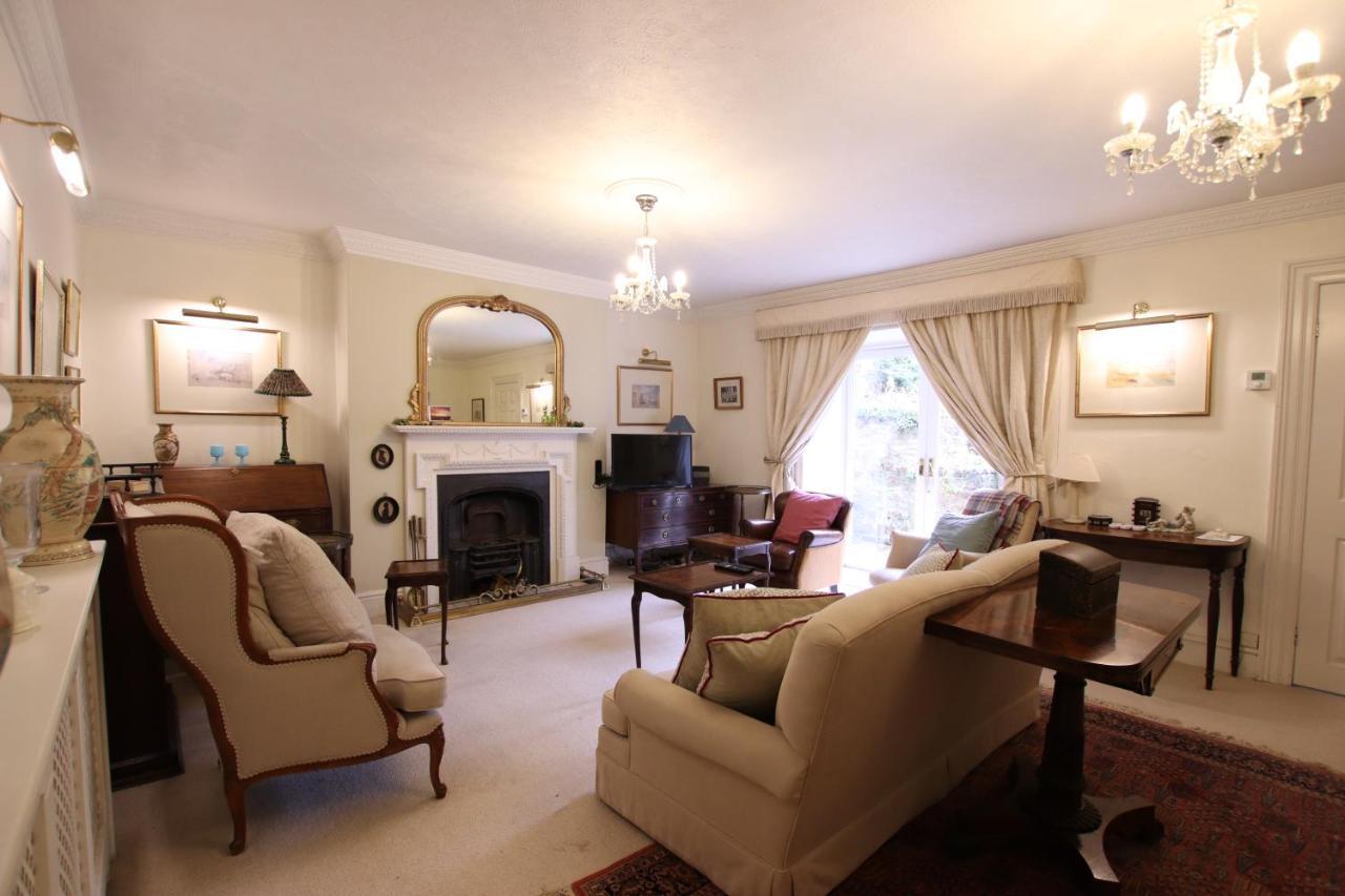 Charming & Spacious Georgian Garden Flat Бристоль Екстер'єр фото